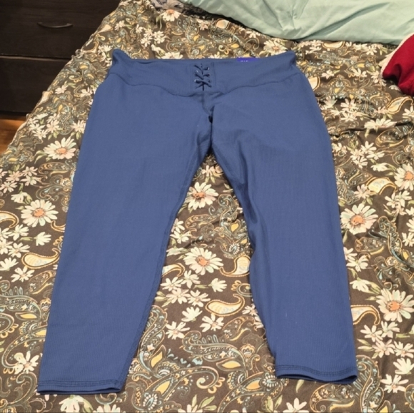 ❤️10/$40 New Blue Lace-Up Leggings 7/8th Length - Picture 1 of 4